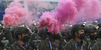 Padrino López subió video de «supuesto poderío militar» y los internautas no lo perdonaron