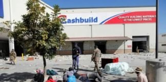 Sudáfrica: ola de violencia y saqueos no cede y ya son 45 los muertos