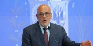 Jorge Rodríguez acusa a populares medios informativos de liderar “operación mediática” contra el régimen de Maduro