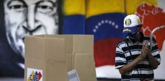 Expertos advierten que las elecciones en Venezuela siguen bajo el control del régimen