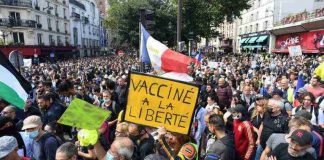 Protestas contra medidas anti-covid de Macron ganan peso en Francia