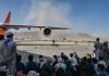 Al menos seis personas murieron en el caos del aeropuerto de Kabul