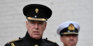 Demandan al príncipe Andrés por abusos sexuales en el caso Epstein