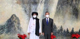 China y Rusia se acercan a los extremistas talibanes para entablar relaciones formales con el régimen de Afganistán