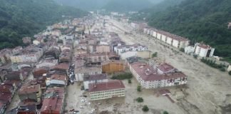 Al menos seis muertos dejaron las inundaciones en el norte de Turquía
