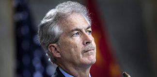 Jefe de la CIA se reunió en Kabul con el líder de los talibanes jefe de la cia