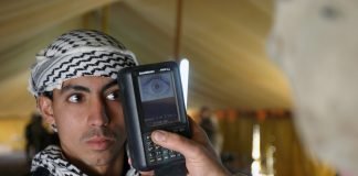 Cómo los talibanes convirtieron los teléfonos inteligentes en poderosas armas talibanes