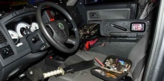 Detenido hombre con bayoneta cerca de sede del Partido Demócrata de EEUU