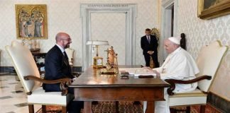 Papa habló de refugiados afganos con Michel el papa