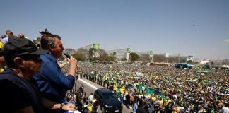 Brasil marcha por la libertad con Bolsonaro, contra la «dictadura de la toga»