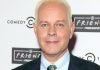 Muere James Michael Tyler, el camarero de «Friends»