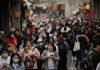 China confina una tercera ciudad por rebrotes del coronavirus