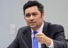 Vecchio: “Lo que dice Capriles es lo mismo que dice Maduro”
