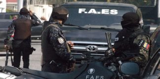 Juan Carlos Palencia denuncia que las FAES se llevaron detenida a su esposa