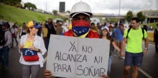 Clase media venezolana es la más pequeña y pobre de América Latina