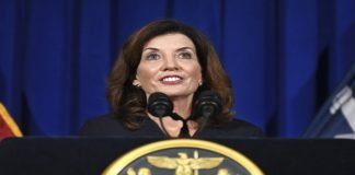 Nueva York prohíbe la venta de armas por piezas de ensamblaje casero