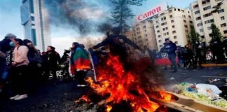 Piden renuncia de Piñera por papeles de Pandora