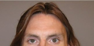 Pedófilo que se declaró mujer, fue trasladado a una cárcel femenina y violó a su compañera de celda