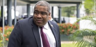 Exministro de Surinam es sentenciado a 12 años de prisión por corrupción