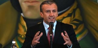 El Aissami juega fútbol, para desmentir rumores sobre su salud (+ Vídeo)