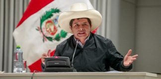 Procurador General de Perú denuncia a Castillo por presunta corrupción