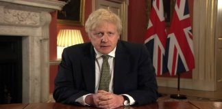 Johnson podría decretar nuevas restricciones en Reino Unido