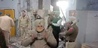 Un muerto y dos heridos en explosión en un tribunal de la India