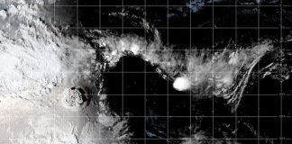 La erupción en Tonga genera «pequeñas olas de tsunami» en el Caribe