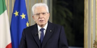 Mattarella jura para otros 7 años como presidente de Italia