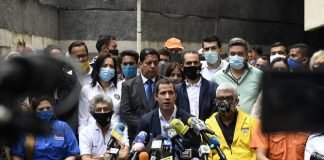 #Opinión | Con la falsa oposición ¡Jamás! – Por Humberto González Briceño