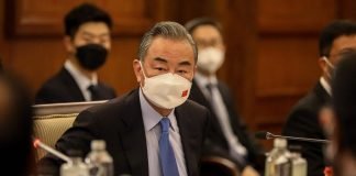 China insta a evitar ‘mentalidad de Guerra Fría’ en tensión por Ucrania