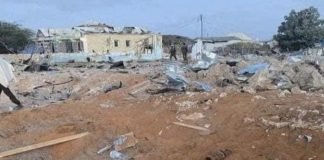 Al menos ocho muertos en dos ataques en la capital de Somalia