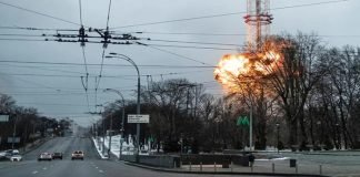 Ataque ruso a torre de TV en Ucrania deja nueve fallecidos