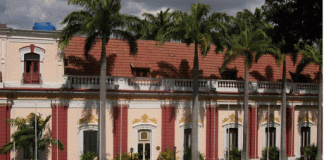 EEUU y Venezuela discutieron sobre posible alivio de las sanciones, pero lograron pocos avances