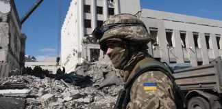 Ucrania acusa a Rusia de usar proyectiles de fósforo en nuevos ataques