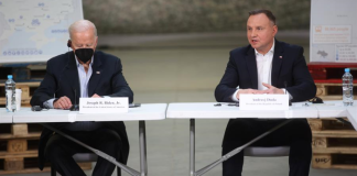 Biden promete más ayuda a Ucrania en una reunión con ministros ucranianos