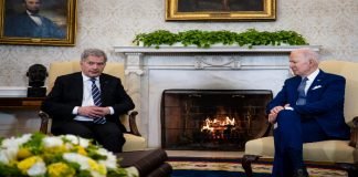 Biden estrecha lazos con una Finlandia cada vez más afín a la OTAN