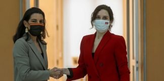 Vox logra el apoyo del PP para reducir de 136 a 91 el número de diputados de la Asamblea de Madrid