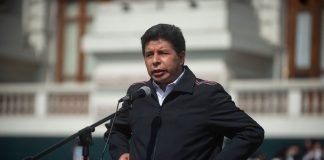 El 68 % de peruanos está a favor de anticipar las elecciones generales