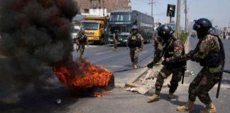 Comienza el toque de queda en Perú por paro de transporte