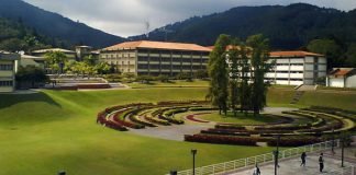 Suspenden acto de grado de la USB por discurso crítico (+ vídeo)