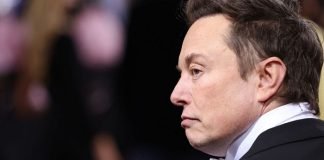 Azafata acusó a Elon Musk de supuesto acoso sexual