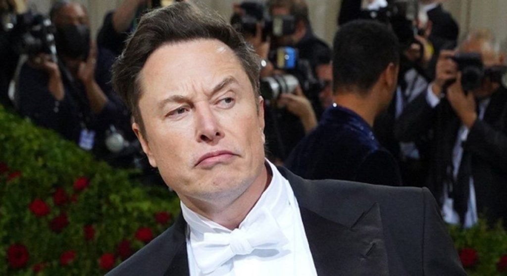 La imagen actual no tiene texto alternativo. El nombre del archivo es: Elon-Musk-3.jpg