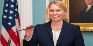 La nueva embajadora de Estados Unidos en Ucrania llega a Kiev