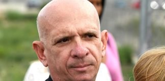 El Pollo Carvajal se ofrece a Colombia para tratar secretos de Estado