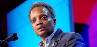 La alcaldesa de Chicago llama ‘a las armas’ al colectivo LGTB tras la publicación del borrador de la Corte Suprema sobre el aborto