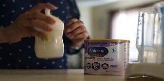 La Casa Blanca defiende entrega de leche infantil a bebés de indocumentados