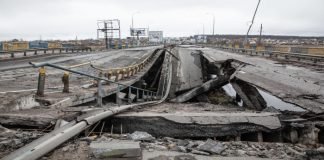 Rusia ataca 500 objetivos ucranianos y destruye 17 depósitos de munición