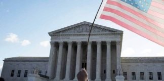 Supremo de EEUU rechaza estudiar con urgencia la inmunidad de Trump