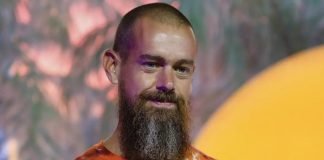 Jack Dorsey ahora está de acuerdo en que Trump no debió haber sido expulsado de Twitter